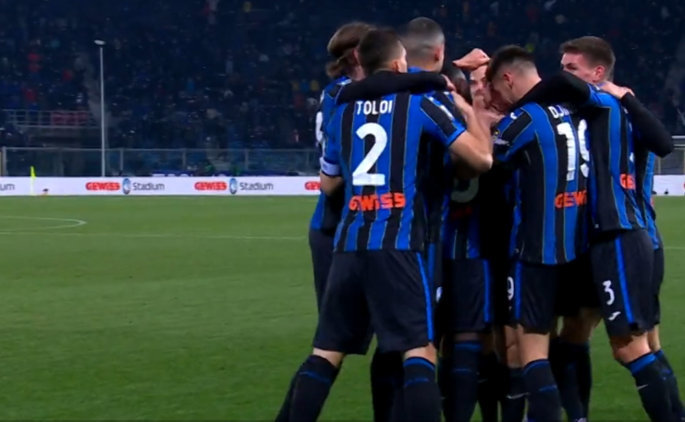  国际米兰绝杀尤文，登顶意甲积分榜  