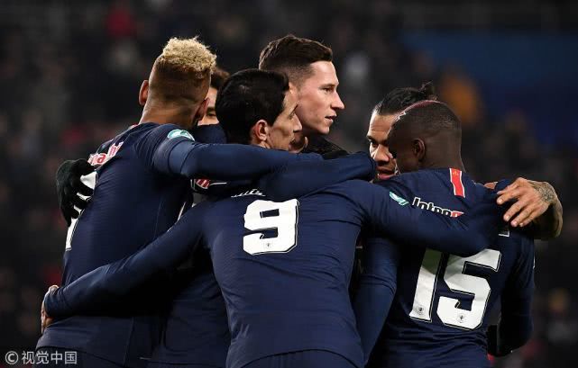  昂热与斯特拉斯堡展开对攻大战，双方握手言和